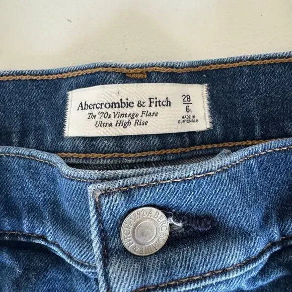 Abercrombie and Fitch Long 70s Flare Vintage High Rise Jean Medium Wash Size 28L - Picture 4 of 9